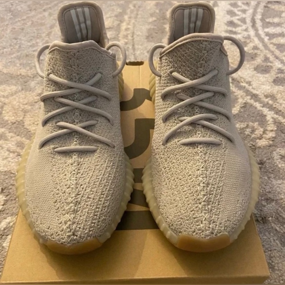 Unisex YEEZY X Adidas Boost 350 V2